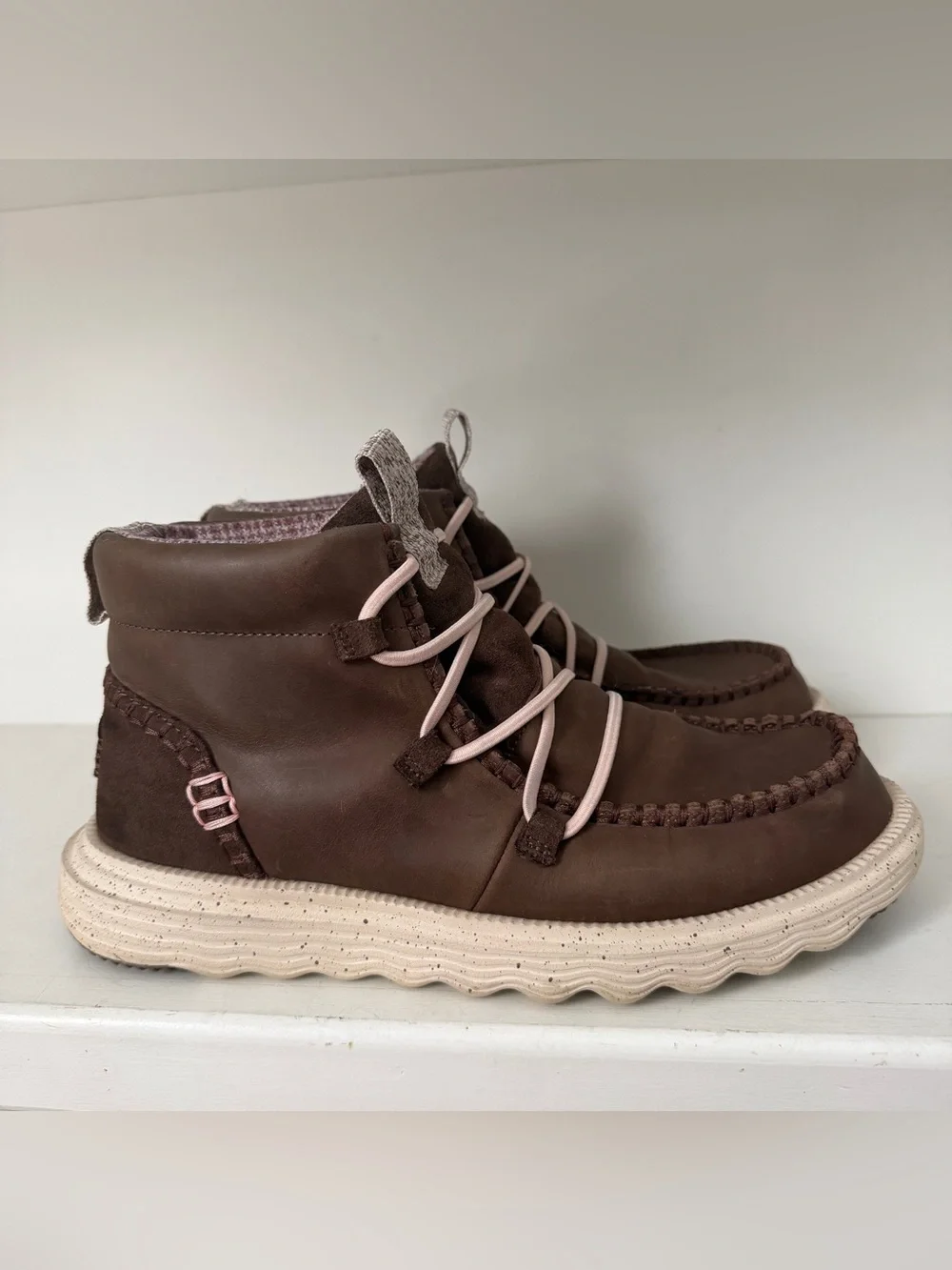 Hey Dude Reyes Boot Women’s Size 9 Cocoa Brown Leather Slip On comfort shoes